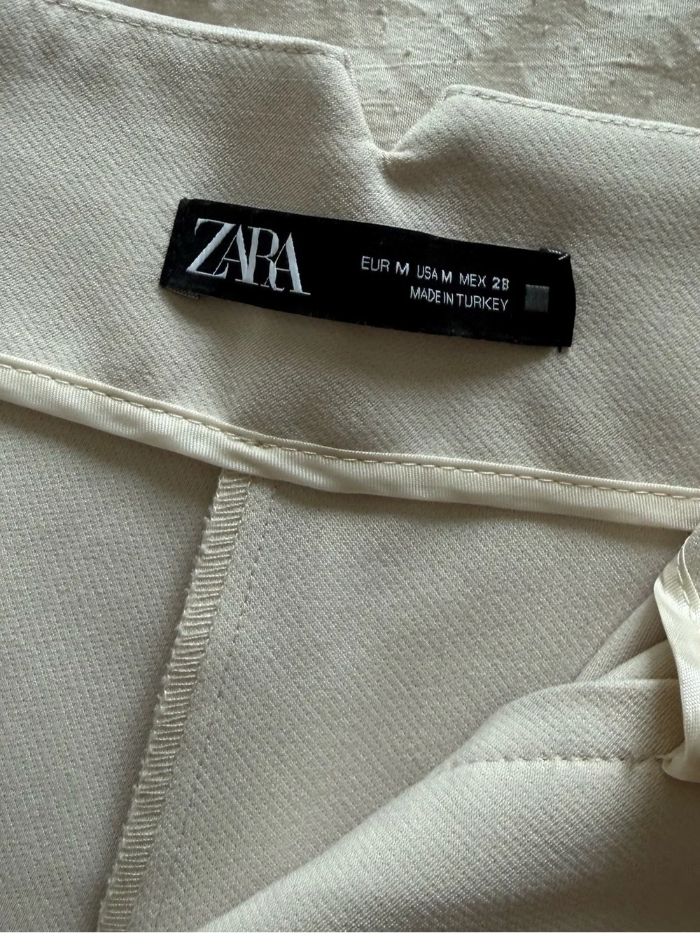 Classic Tailored Pants in Off-White